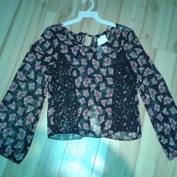 Sheer floral blouse - Picture 1 of 5